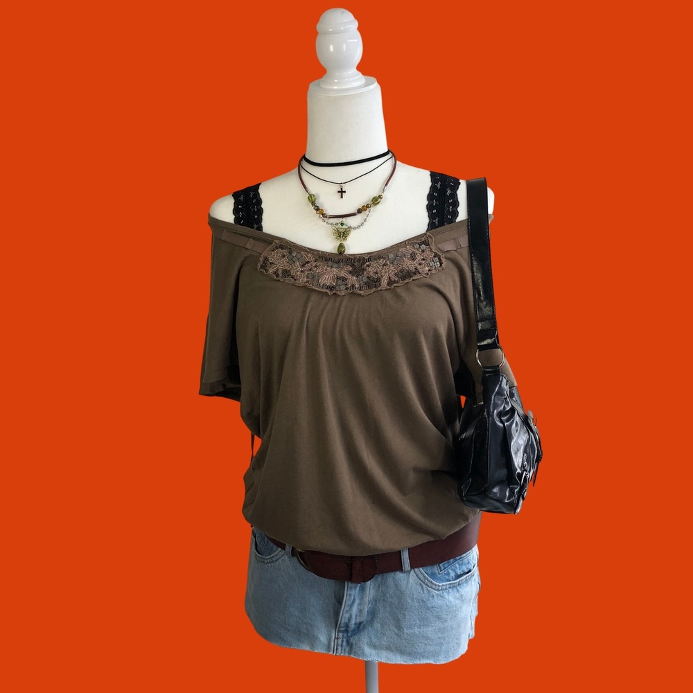 Vintage Y2K American Eagle Brown Lace Trim Off Shoulder Top Womens M Fairycore